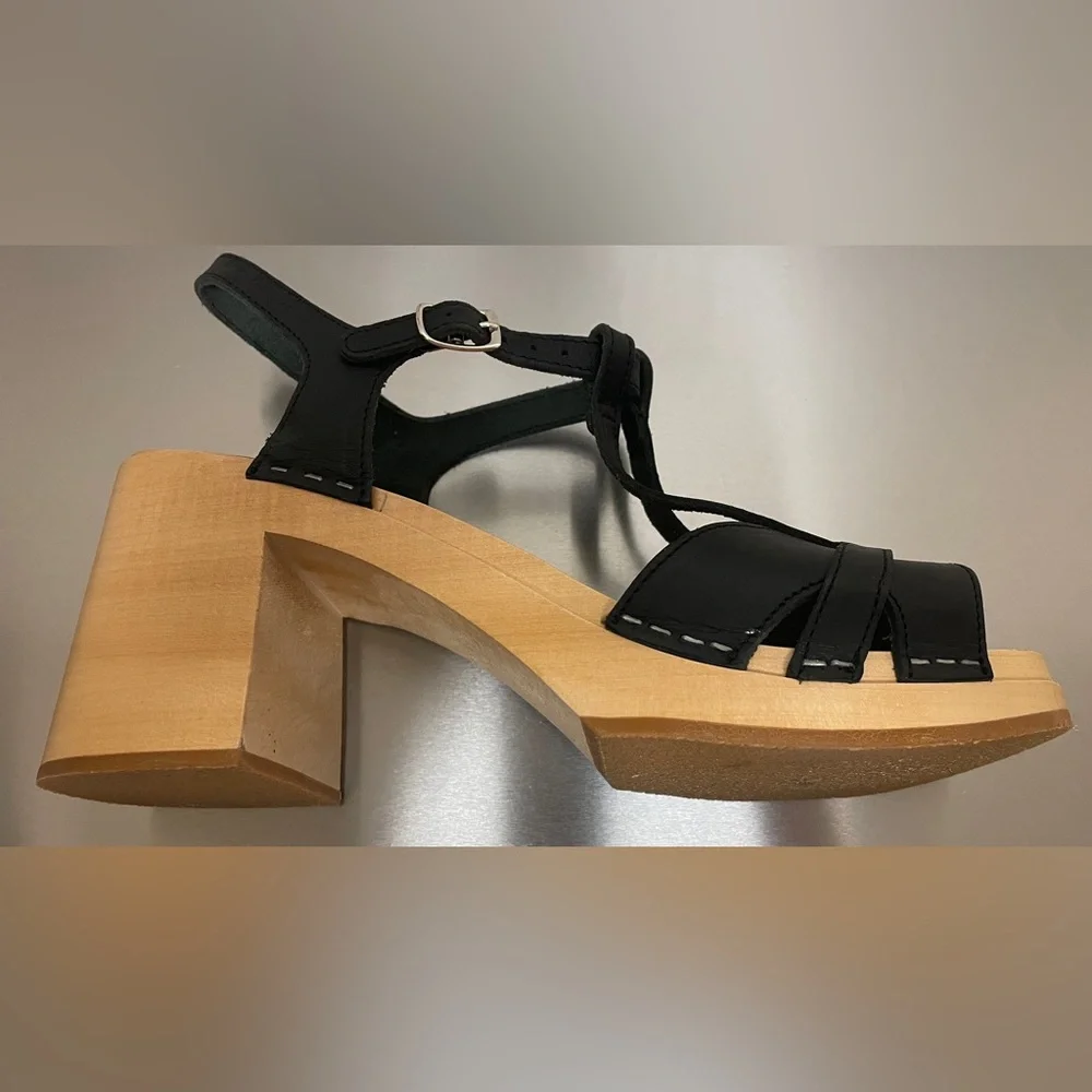 Swedish Hasbeens Clog Sandals - Picture 4 of 13